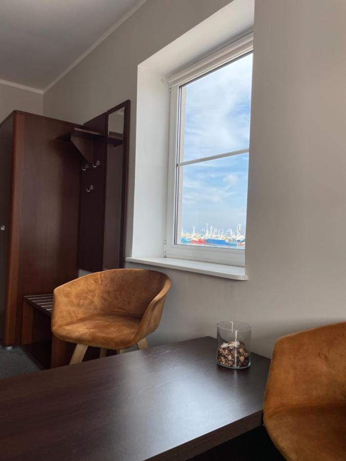 Władysławowo W Porcie Bed & Breakfast エクステリア 写真