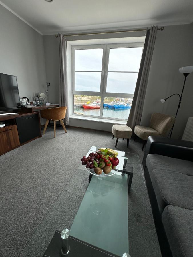 Władysławowo W Porcie Bed & Breakfast エクステリア 写真
